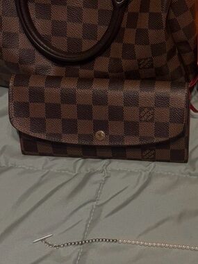 Used Louis Vuitton wallet